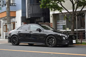 メルセデスベンツAMG　A35 4マチック